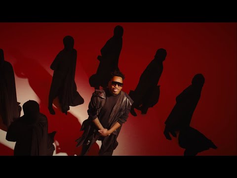 B. Wonder - Fórmula (Official Video)