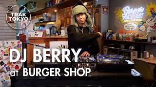 Download lagu DJ BERRY at Burger Shop | Best Pop Punk & Rock DJ Mix mp3