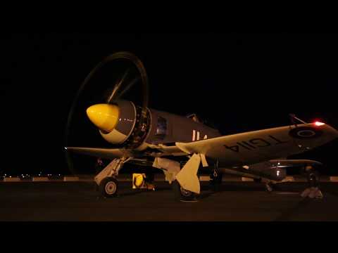 [Volume Warning] Hawker Sea Fury R2800 Ground Run with Flames
