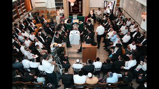 שיעור מיוחד לראש השנה - מנחת יהודה - מרן הרב מרדכי אליהו (הרב מרדכי אליהו זצ"ל) - התמונה מוצגת ישירות מתוך אתר האינטרנט יוטיוב. זכויות היוצרים בתמונה שייכות ליוצרה. קישור קרדיט למקור התוכן נמצא בתוך דף הסרטון