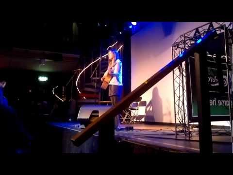 Through the maze - Amanda Johansson (original)