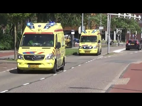 ambulance met spoed onderweg naar meldingen in Haarlem en heemstede