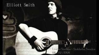 Elliott Smith ~ 2:45 a.m (Live in Stockholm)