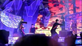 Take That - Underground Machine - live Manchester 5 june 2011 - HD