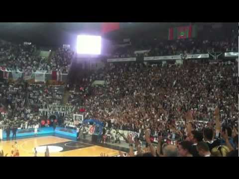 Beşiktaş Milangaz 84 - 73 Galatasaray Medical Park