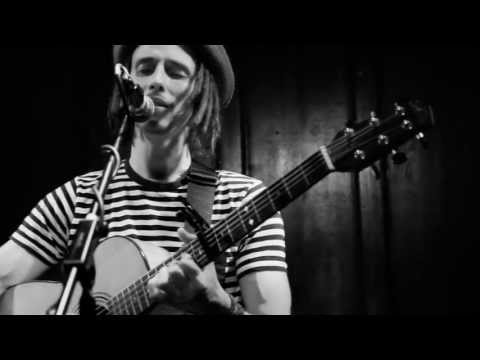 Angie Stone - I Wish I Didnt Miss You - (JP Cooper Cover) Live @ The Castle , Manchester