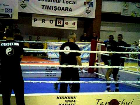 kickbox Andreea Szucs