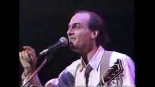 JAMES TAYLOR  - "Everyday" and "Don't Let Me Be Lonely Tonight" BOSTON CONCERT PART 1