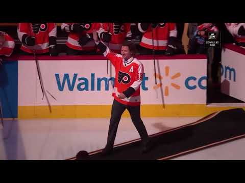 Flyers Honor Scott Hartnell