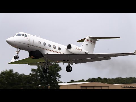 Loud Close Up Gulfstream II Takeoff