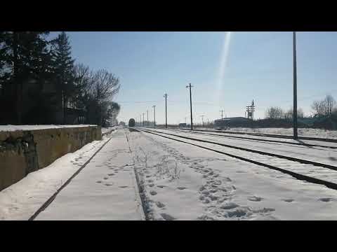 TREN SUCEAVA NORD - BOTOSANI INTRA  IN GARA BUCECEA ORA 13:42