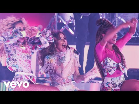 Videoclip de Popurrí Candy Crush (En Vivo Desde La Arena Ciudad De México) — Gloria Trevi