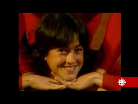 Classic Contortion - Angela Laurier