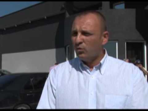 Proslava  Opstine rada Partes Pasjane u albanskom restoranu Slobodan Petrovic i Nenad Cvetkovic.wmv