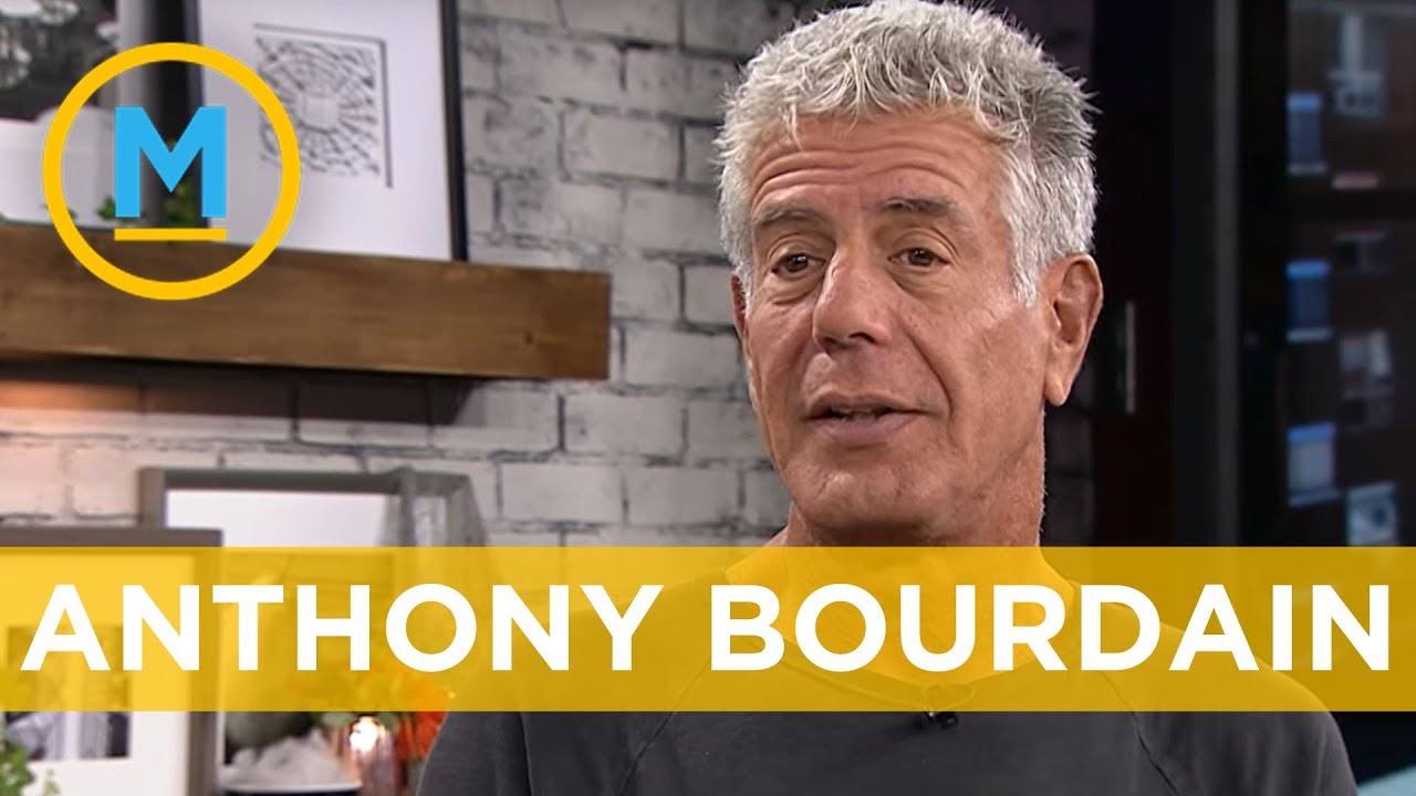 What does Anthony Bourdain cook for his family?