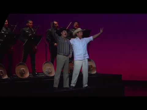 Cruzar la Cara de la Luna (Spanish Trailer)