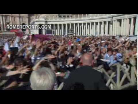 Cómo llamar la atención del Papa en la Audiencia General