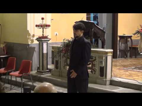 Young tenor David Esteban sings Core 'ngrato