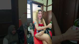 Download lagu DINDA ANGGRAINI mp3