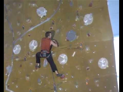 Norgescup klatring 2004 på Kongsvinger  2. kvallik Erik Assum