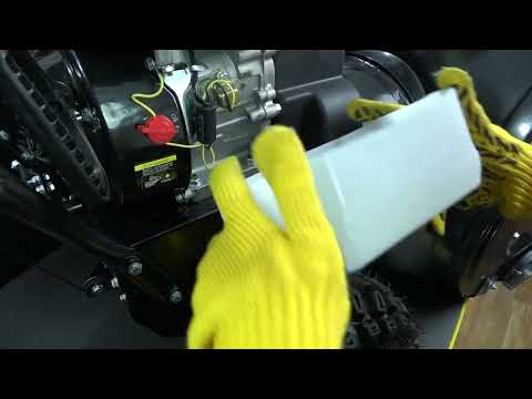 Миниатюра изображения товара Снегоуборщик бензиновый Huter SGC 4800EX (70/7/27)