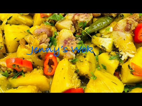 Let’s make breadfruit steam in coconut milk with pig tail ( oildong/ oil down)