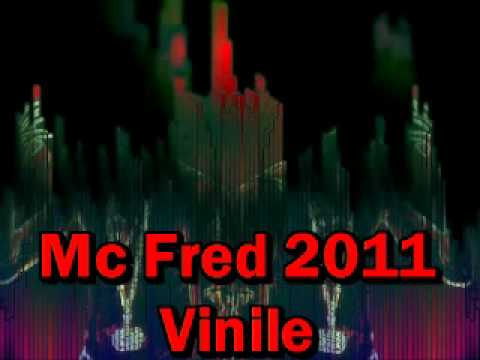Mc Fred Vinile  - Muleke  da Favela  (  Techno trance 2011 )