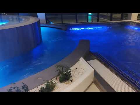 Balatonfüredi LUA Resort beltéri medencevilág próbaüzeme