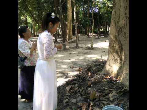 ตื่นเต้นหญิง 63 ไม่ขลิบทำให้สมาชิกน้อย