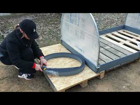 Миниатюра изображения товара Парник Красавик Красавик-400 / GHK400 (400x120x92см)