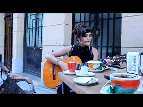 Comiéndote A Besos - María Rozalén