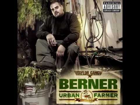 08 - Bossman (Produced by  P Lo & IamSu) ft IamSu & P Lo (DatPiff Exclusive)