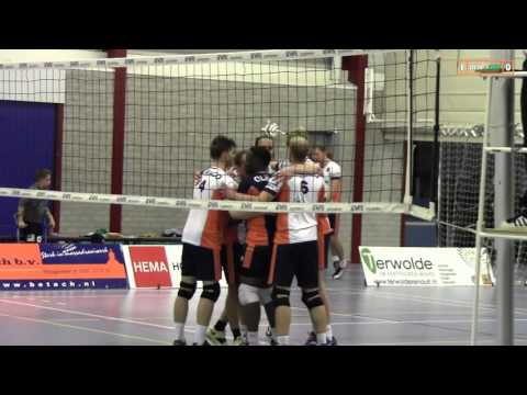 Volleybal Heren 1e div A: De Witte Olhaco H1 - E.V.V. H1 [03-10-2015]