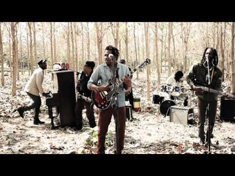 Raging Fyah -  Nah Look Back | Official Music Video