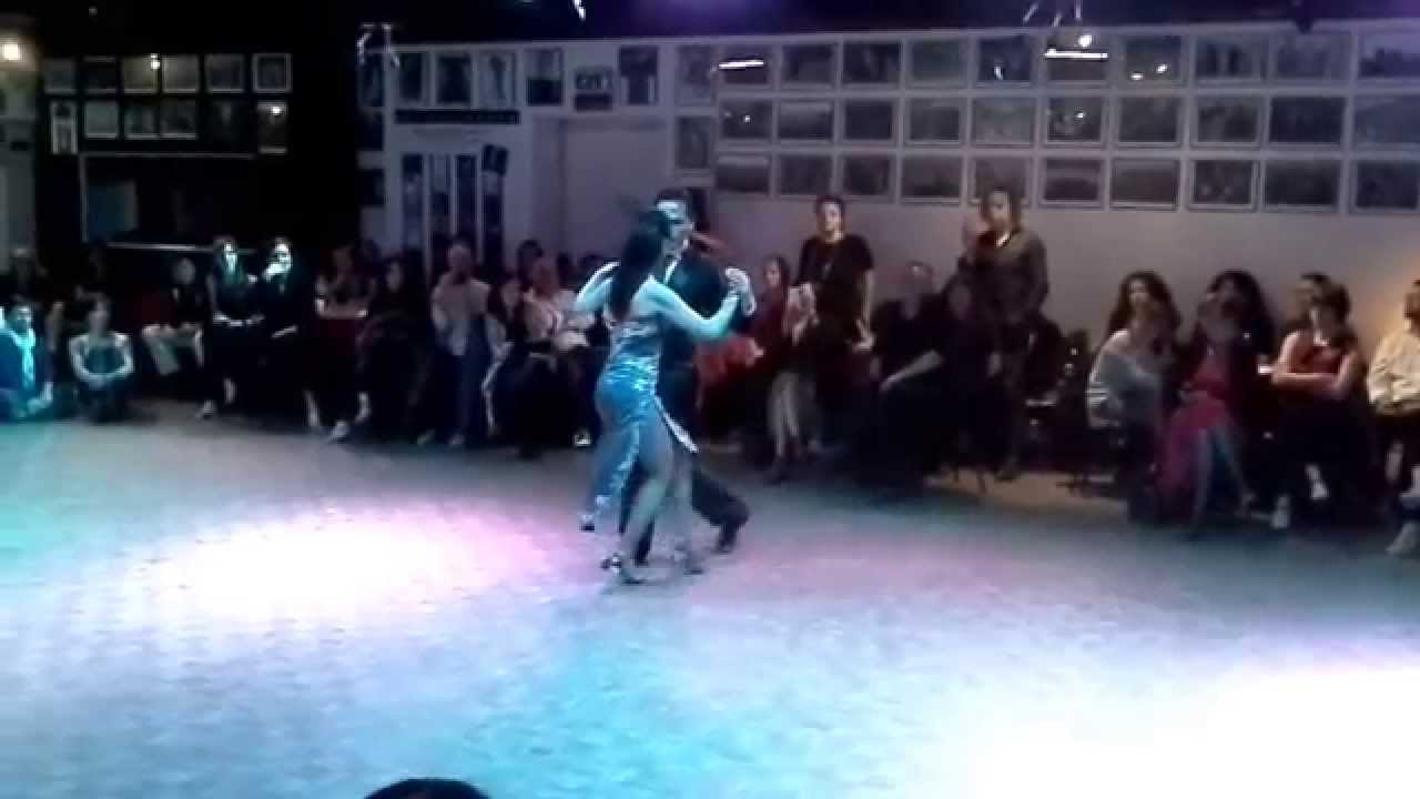 Pablo Valentin Moyano e Roberta Beccarini   1   Tango di fine Anno alla Zotto Academy 20150101 01051