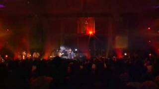 Download lagu Spektakuler Dji Sam Soe Crossover - Glen Fredly & Yuyun ( Creep ) mp3