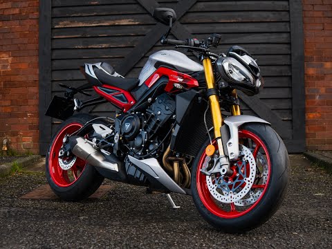 2026 Triumph Street Triple 765 RX 