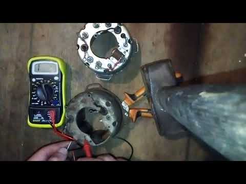 Генератор г 424 клеммы. Генератор г424 клеммник. Якорь генератора г424. Генератор урал г424. Генератор мотоцикла урал 12в.