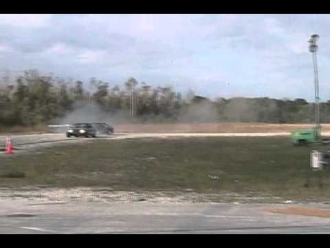 190E vs E36 drifting tandemonium