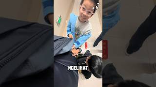 Download lagu Rebutan Ayah, Bocah Salah Orang 🤣 mp3