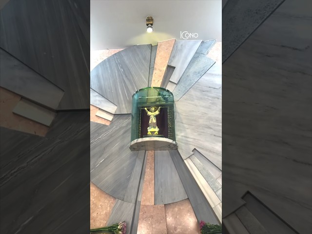 Vídeo relacionado con QIANLING Figura del Divino Niño Jesús - Escultura Religiosa de 20 cm en Resina, Estatua Católica para Altares y Decoración Religioso para Bautizo, Comunión, Navidad y Devoción Cristiana