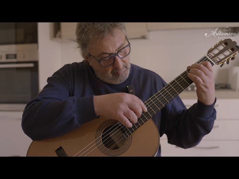Aniello Desiderio plays 'Suite Castellana' by Torroba on an Altamira Hanson N3 Model