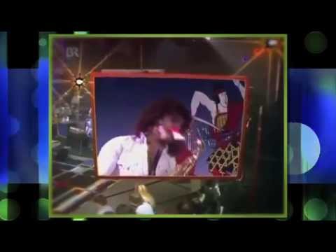 Michael Sheen Loves Gerry Rafferty SPONTANEANATION with Paul F. Tompkins #9