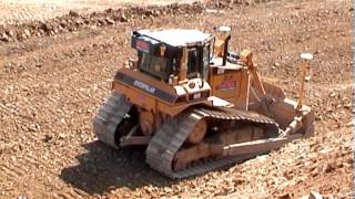 preview picture of video 'CAT D6R LGP, LIEBHERR R914,... / Fa. Rädlinger, A71 Rannungen, Germany, 12.06.2003.'