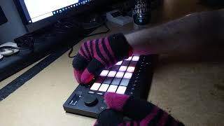 Download lagu Happy New Year! (yes I overloaded the mixer again) mp3