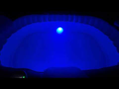 MSpa Miweba Nest Outdoor Whirlpool by night