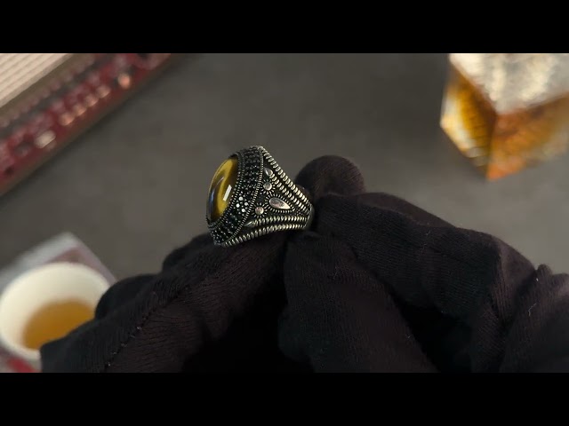 خاتم رجالي فضة بحجر عين النمر البارز بتصميم فخم وأ...