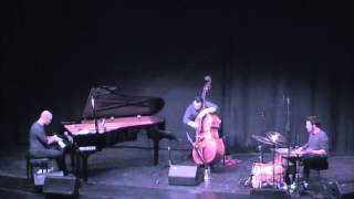 Fabio Giachino Trio - Just One of Those Things (LIVE)