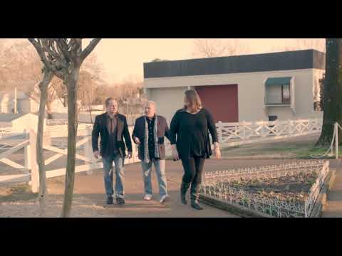 Gates of Graceland: Elvis' First Ride