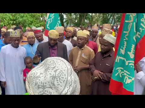 DHIKRI KALI YA TWARIQATUL QADIRIYA❤️❤️QADIRIYA INA MASHUJAA WA VITA❤️❤️